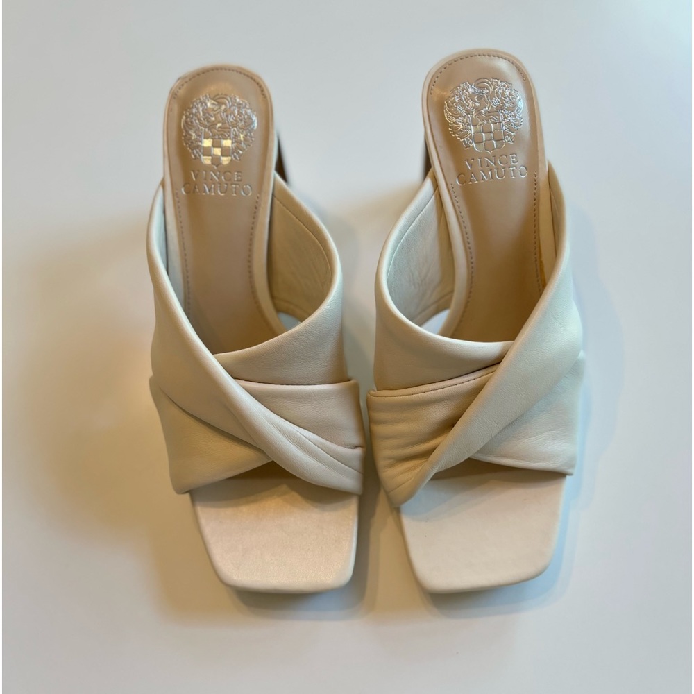 Vince Camuto